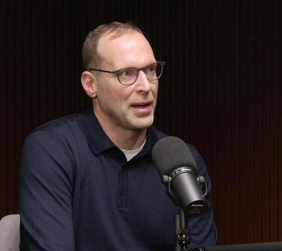 竞彩足球中奖查询-切赫：重伤恢复后，我更能接受失败；顶级门将决定球队上限